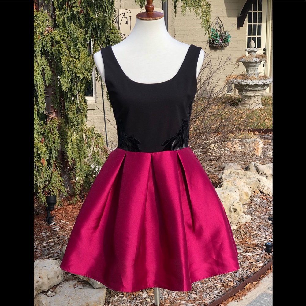 Teeze me sz 7 party holiday special occasion dress